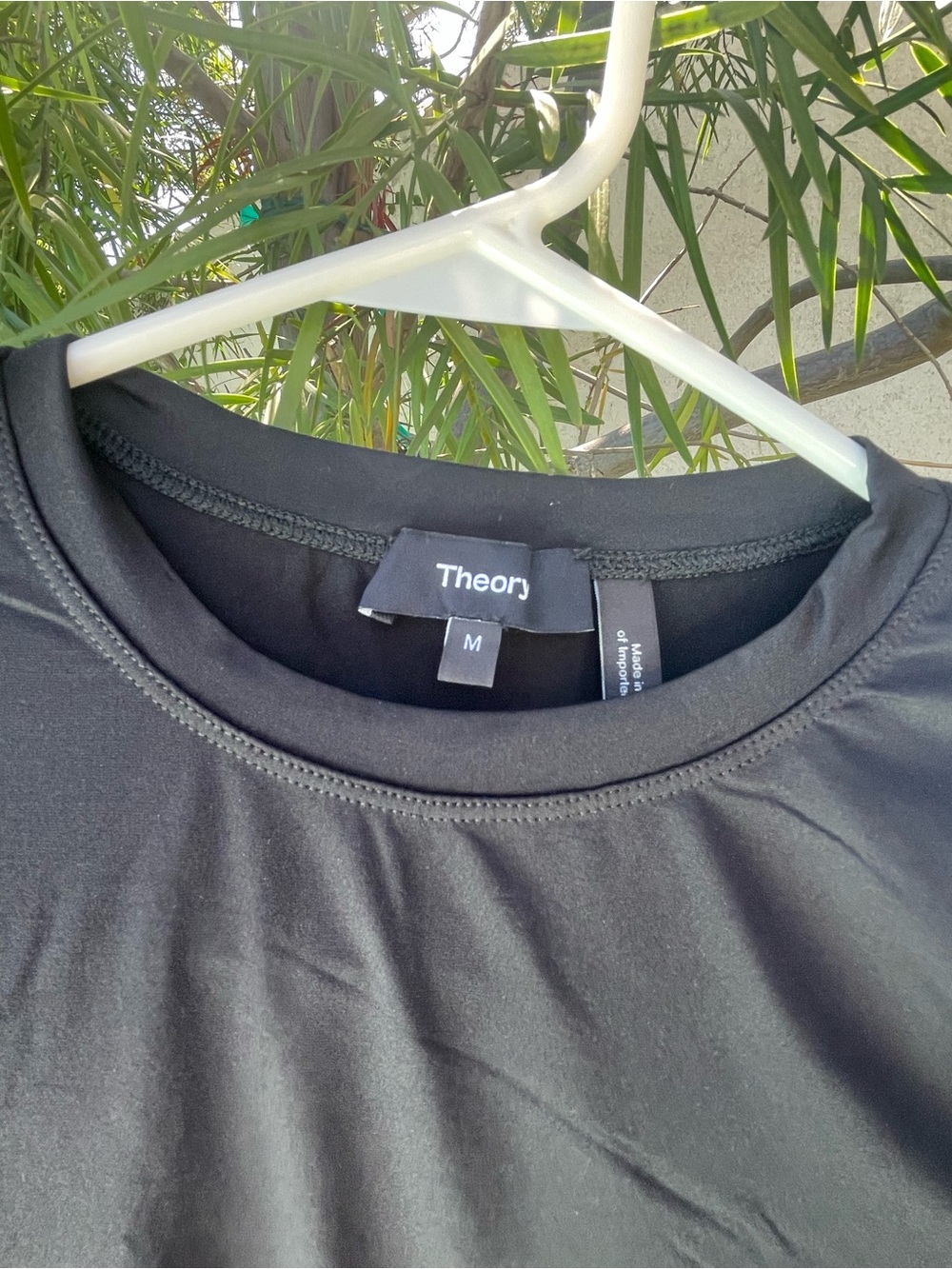 Theory Black Short Sleeve Crew Tee - Picture 3 of 4